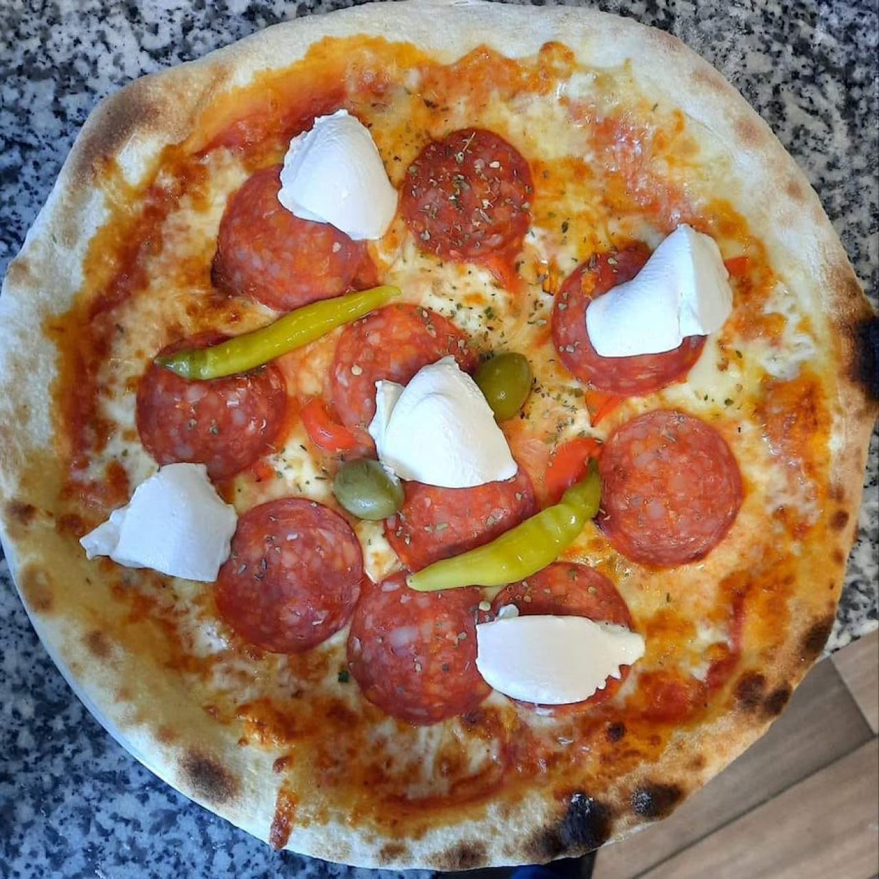 PIZZE IZ KRUŠNE PEĆI